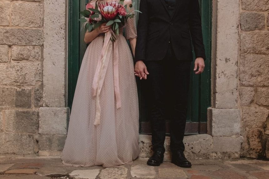 robe de mariée éthérée rose